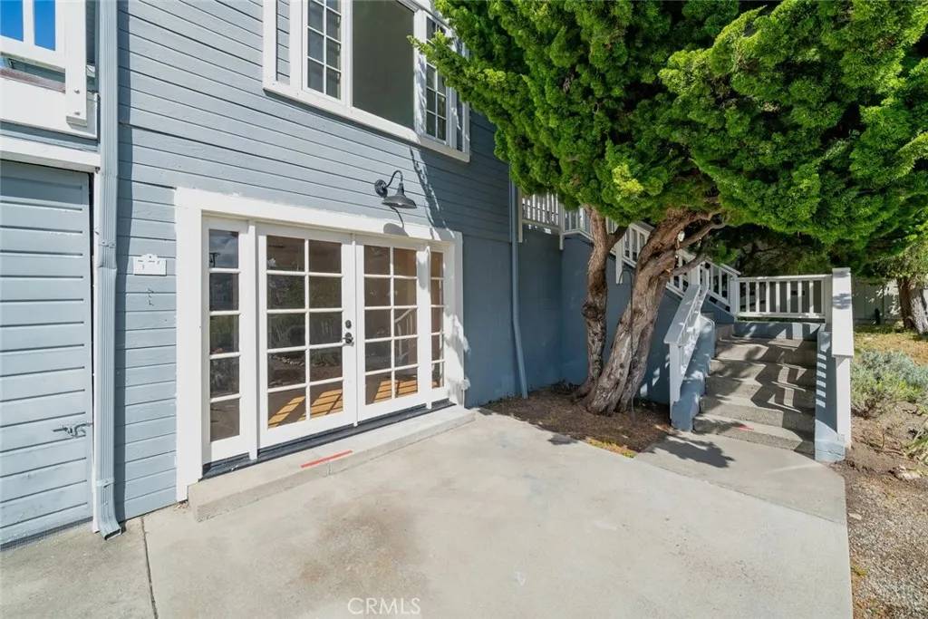 Cambria, CA 93428,379 Harvey Street