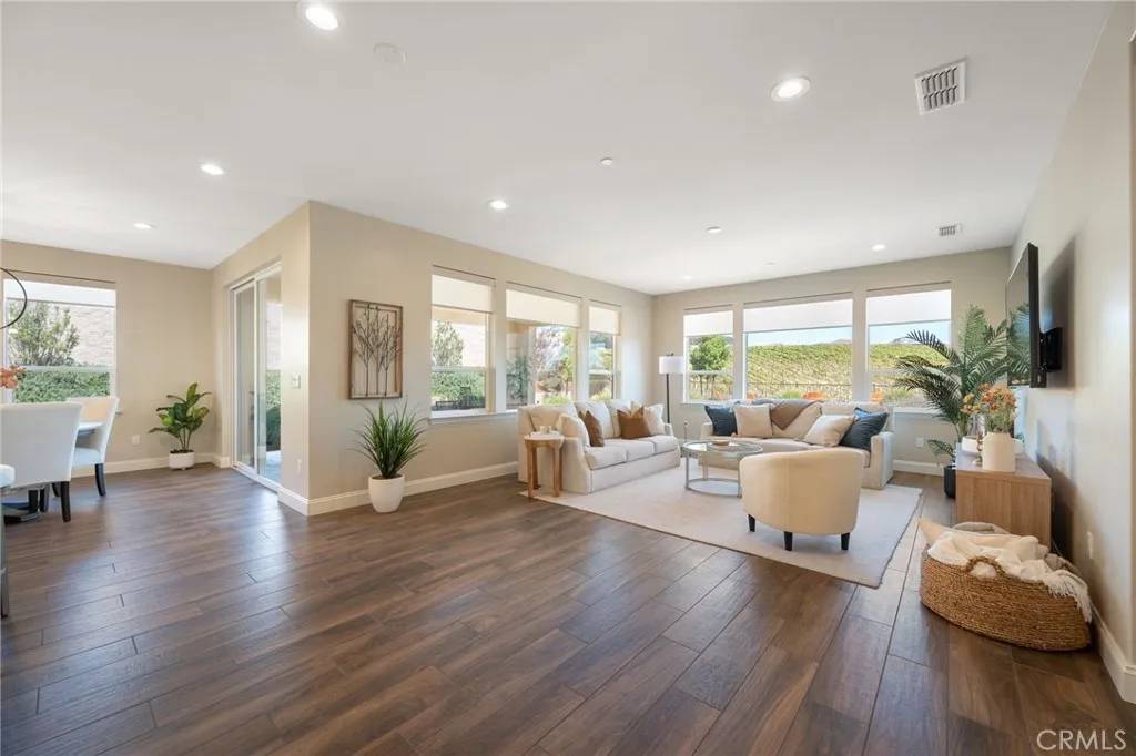Nipomo, CA 93444,867 Trail View Place