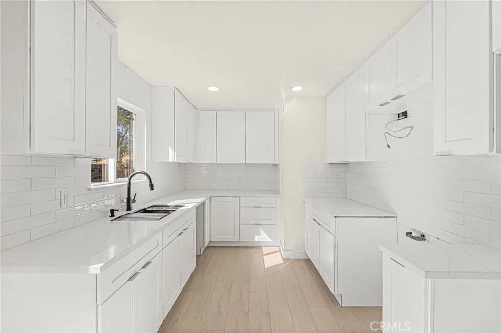 Sacramento, CA 95842,6621 Weatherby