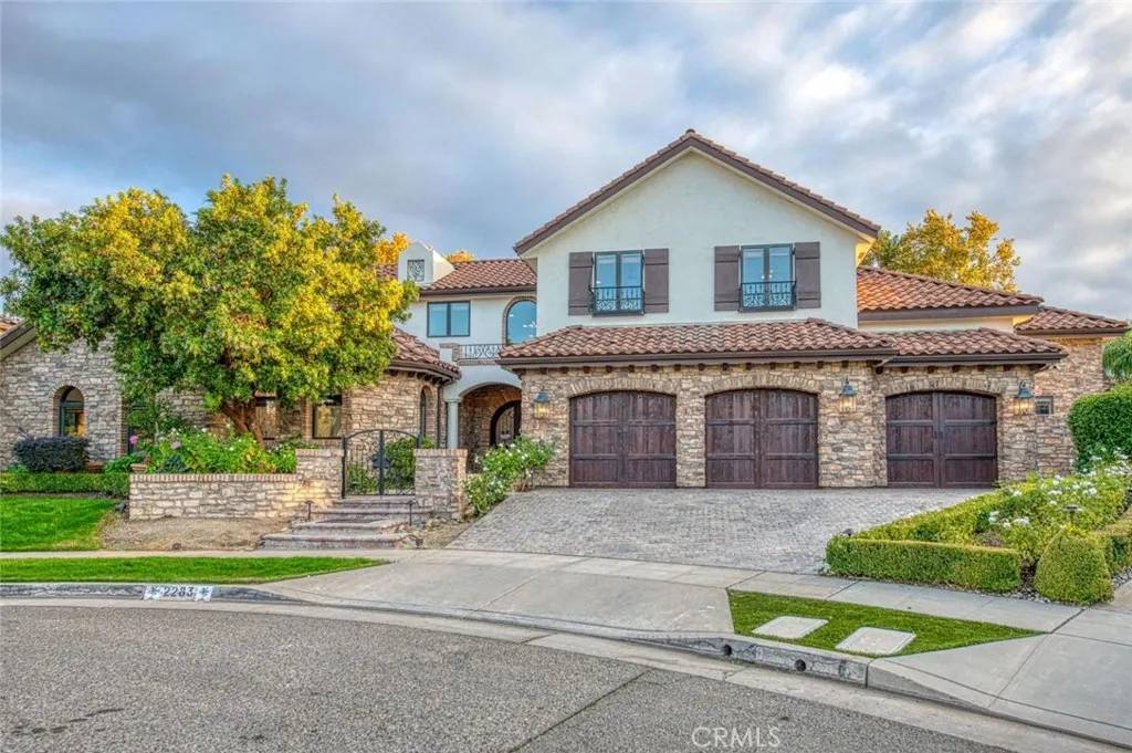 Fresno, CA 93730,2283 E Sarazen