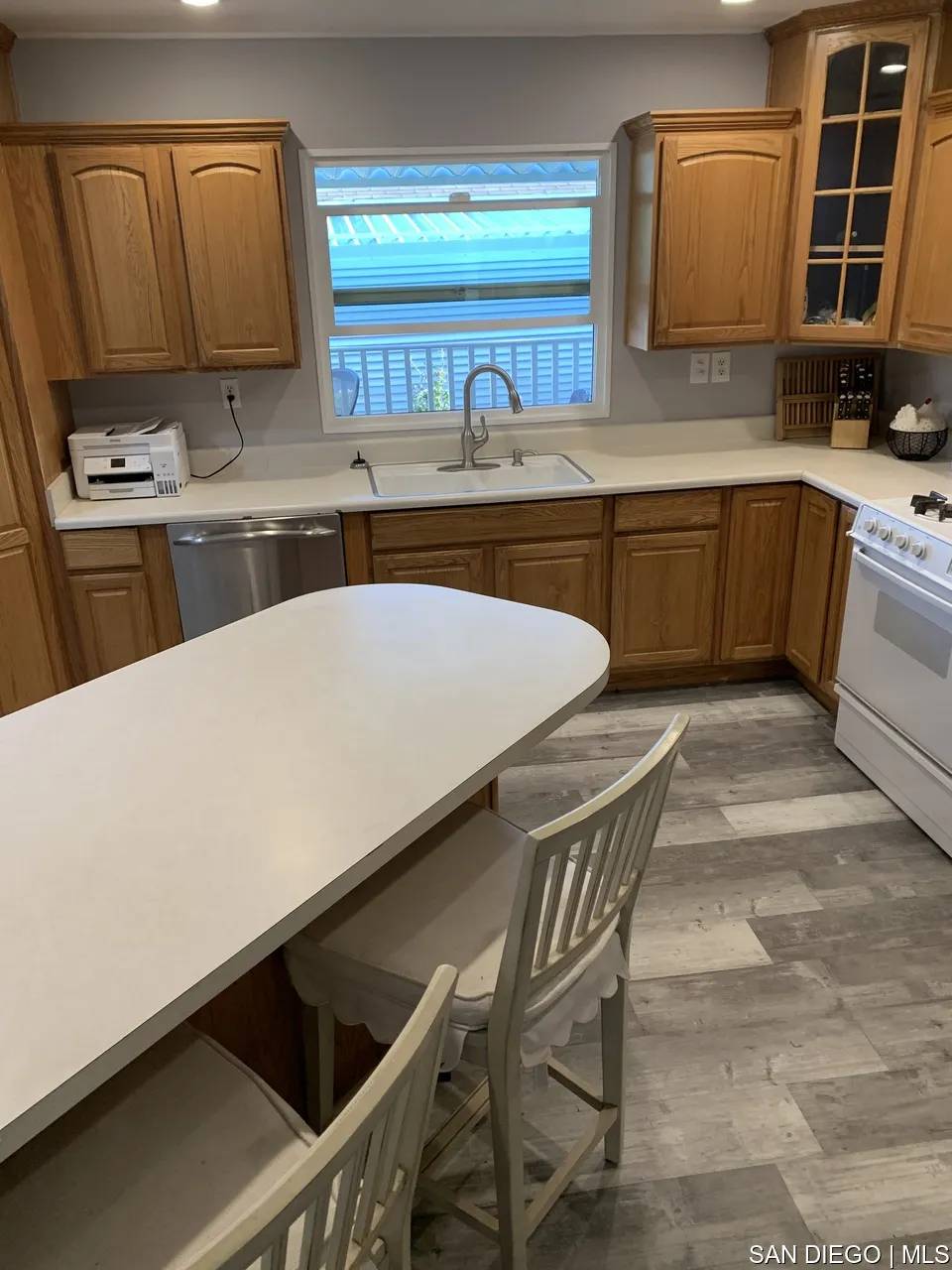 Rancho Cucamonga, CA 91701,10210 BASELNE BLVD #202