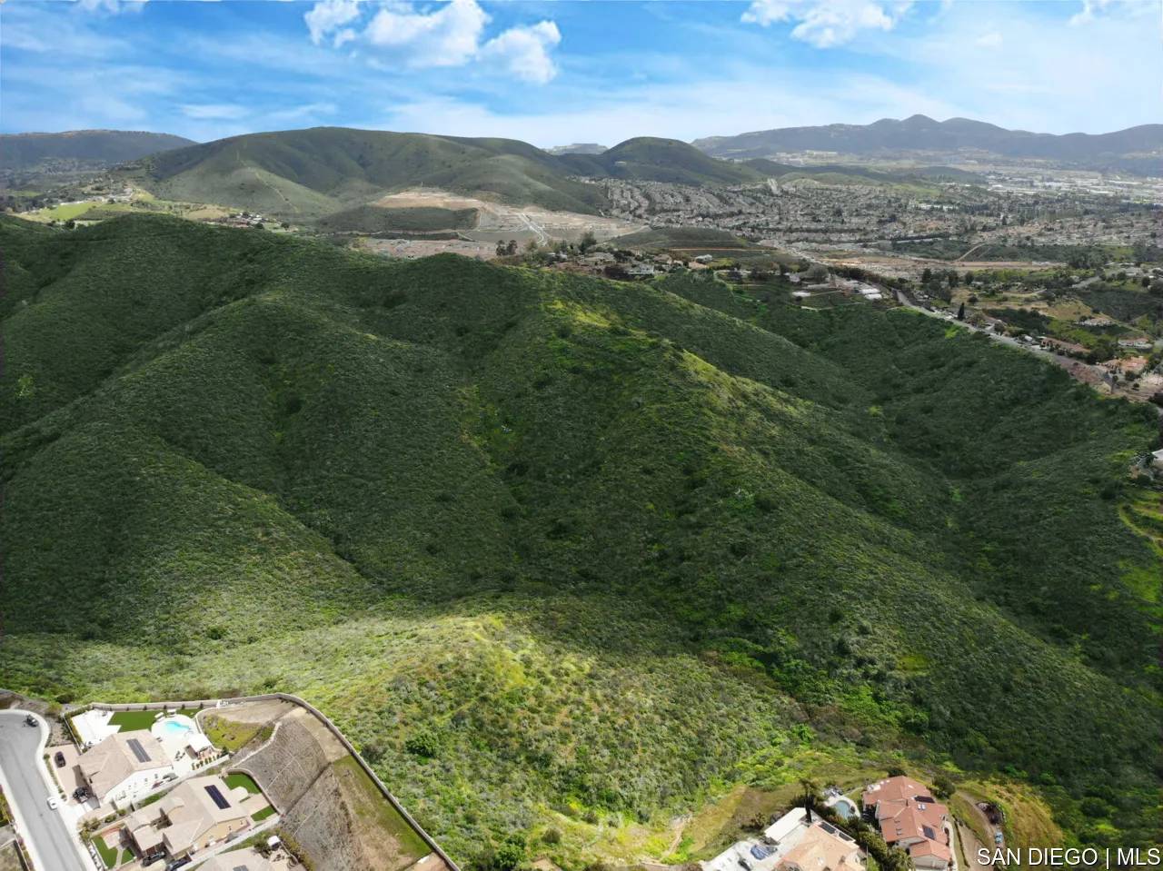 Vista, CA 92084,UNKNOWN Buena Creek RD