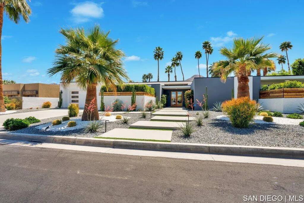 Indian Wells, CA 92210,75665 Painted Desert DR