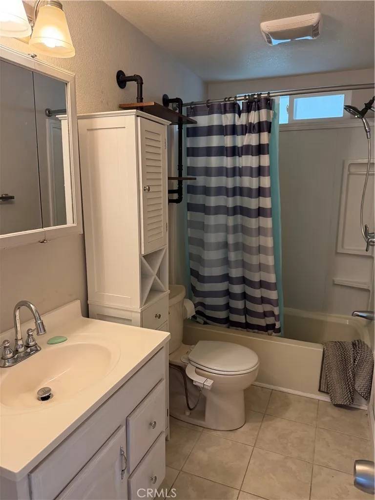 Butte Valley, CA 95965,2920 Clark #E3