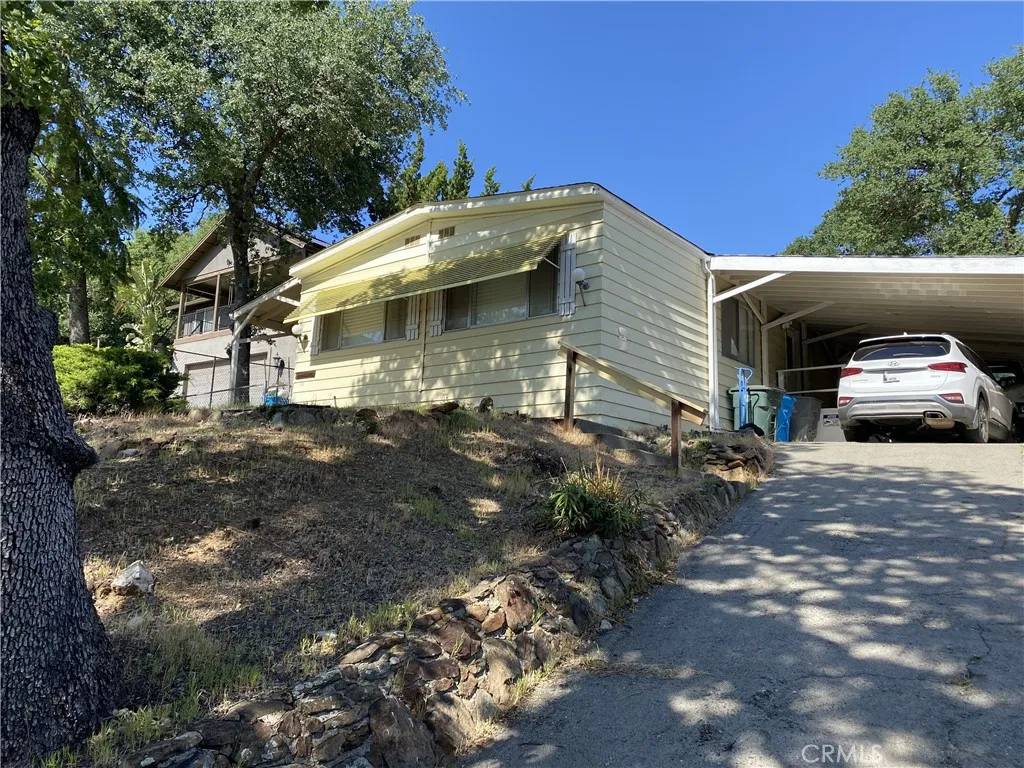Oroville, CA 95966,560 Silver Leaf Drive