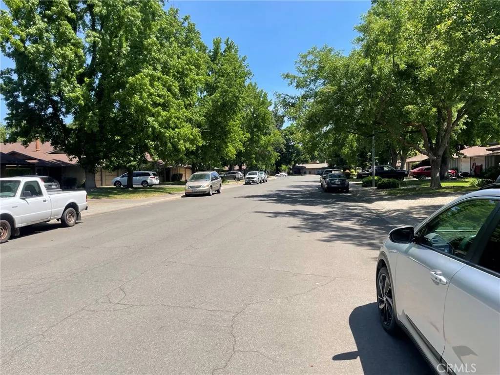 Chico, CA 95973,809 Alynn Way