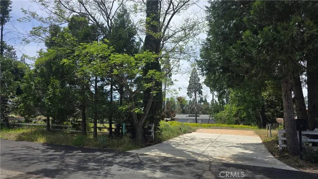 Magalia, CA 95954,13947 Carver