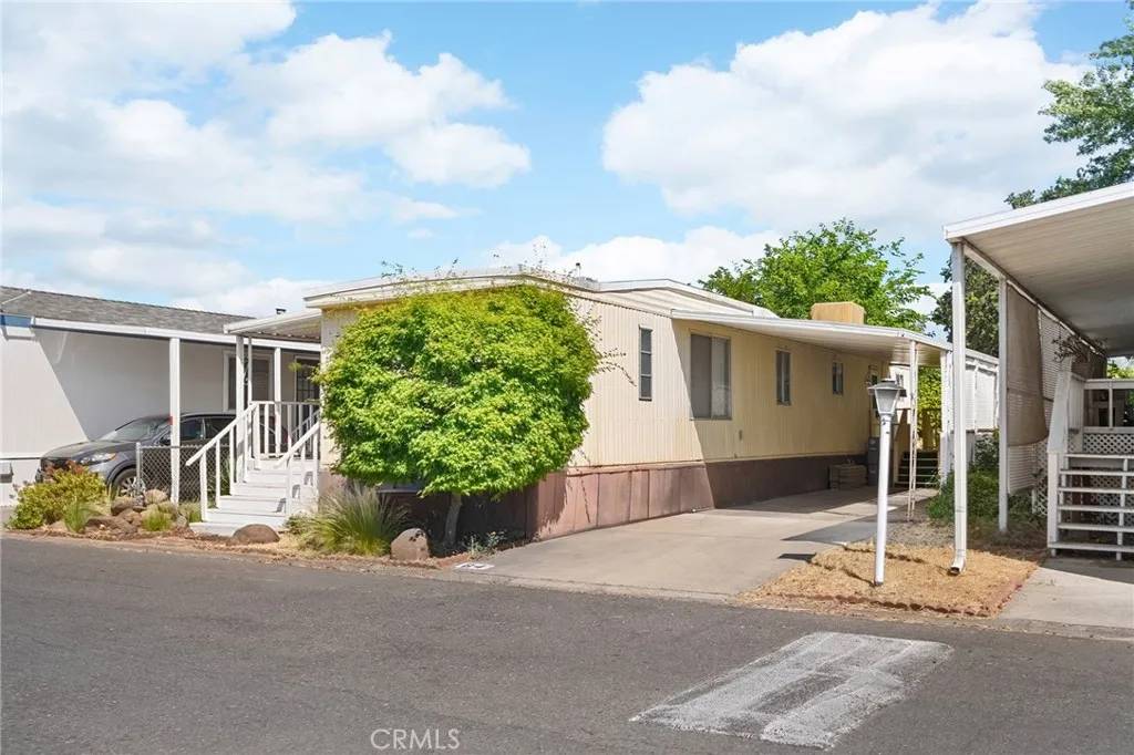 Chico, CA 95973,701 E Lassen #64