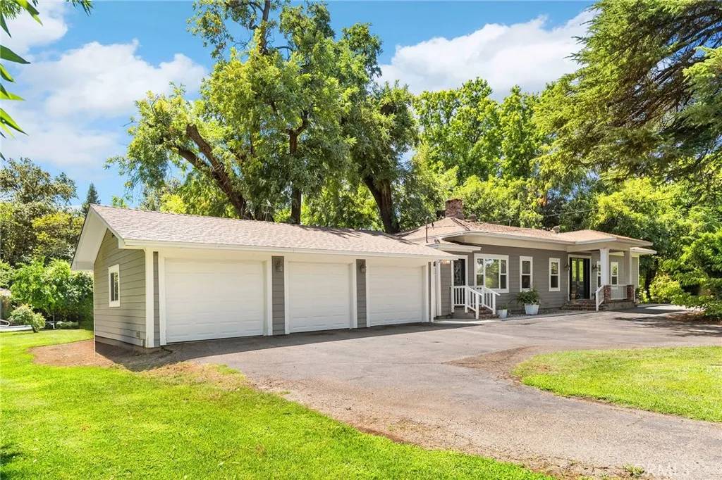 Chico, CA 95926,2176 Bidwell Avenue