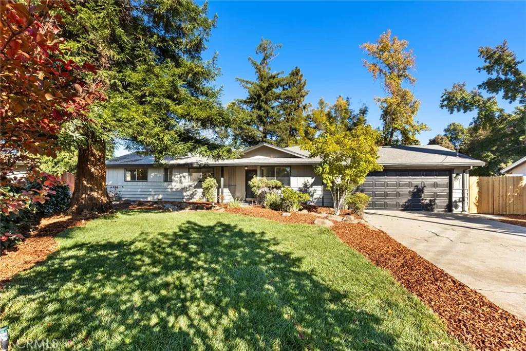 Chico, CA 95926,8 Cottage Circle