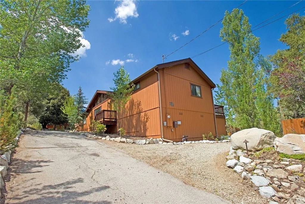 Pine Mountain Club, CA 93225,15420 Live Oak Way