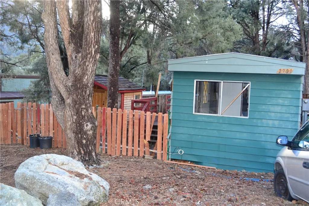 Pine Mountain Club, CA 93225,2901 Yukon Way