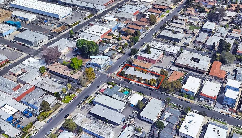 North Hollywood, CA 91605,6944 Radford Avenue