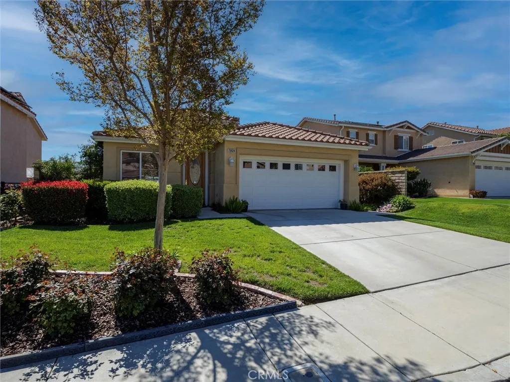 Castaic, CA 91384,29924 Shadow Place