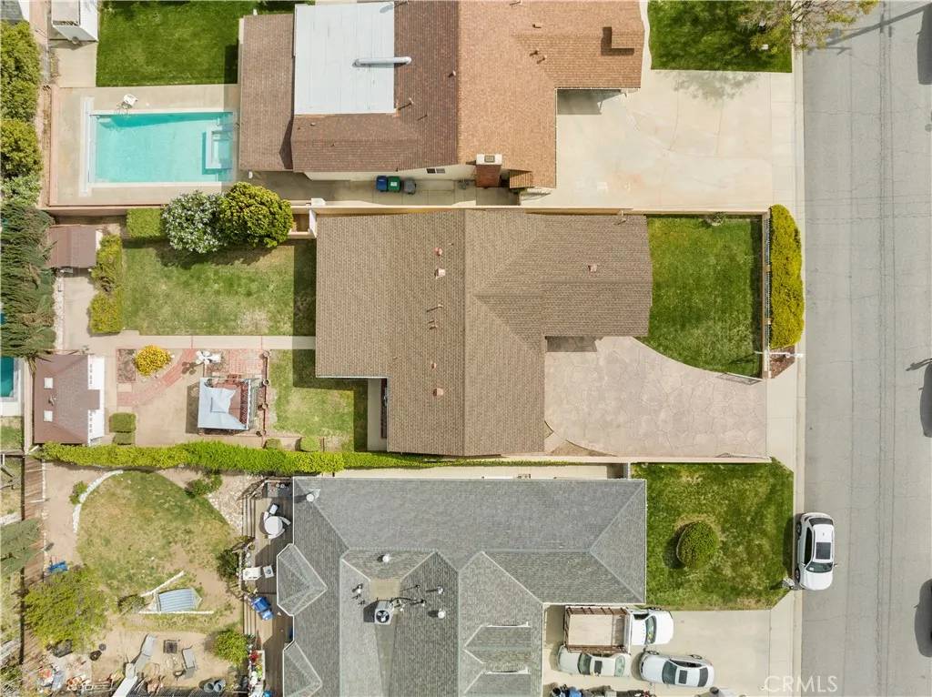 Newhall, CA 91321,25242 Vermont Drive