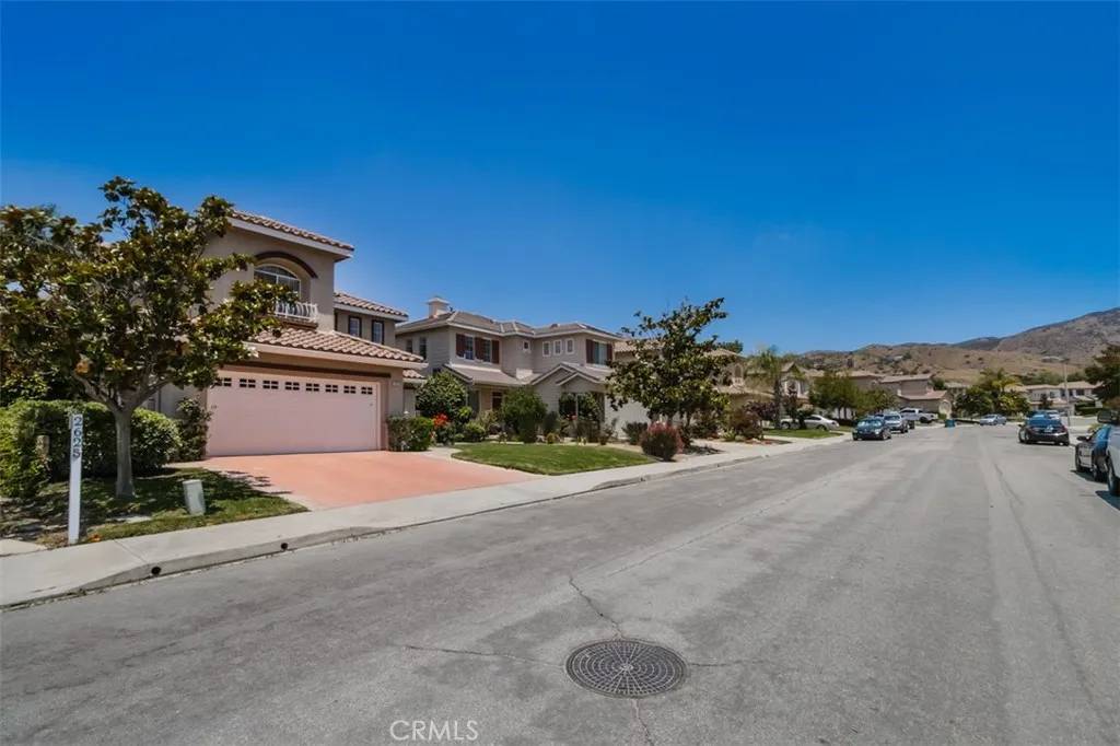 Simi Valley, CA 93063,2629 Blossom Street