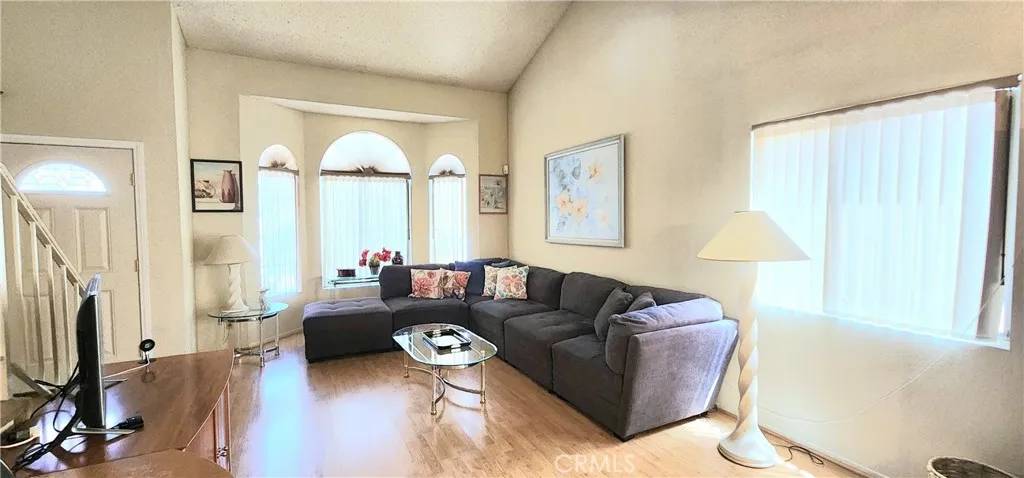 Lancaster, CA 93535,43915 Silver Bow Road