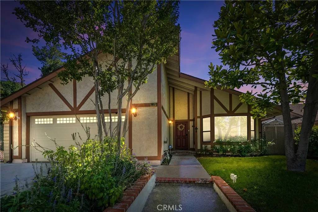 Saugus, CA 91350,20857 Canterwood Drive