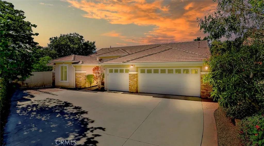 Newbury Park, CA 91320,1649 Meadowglen Court