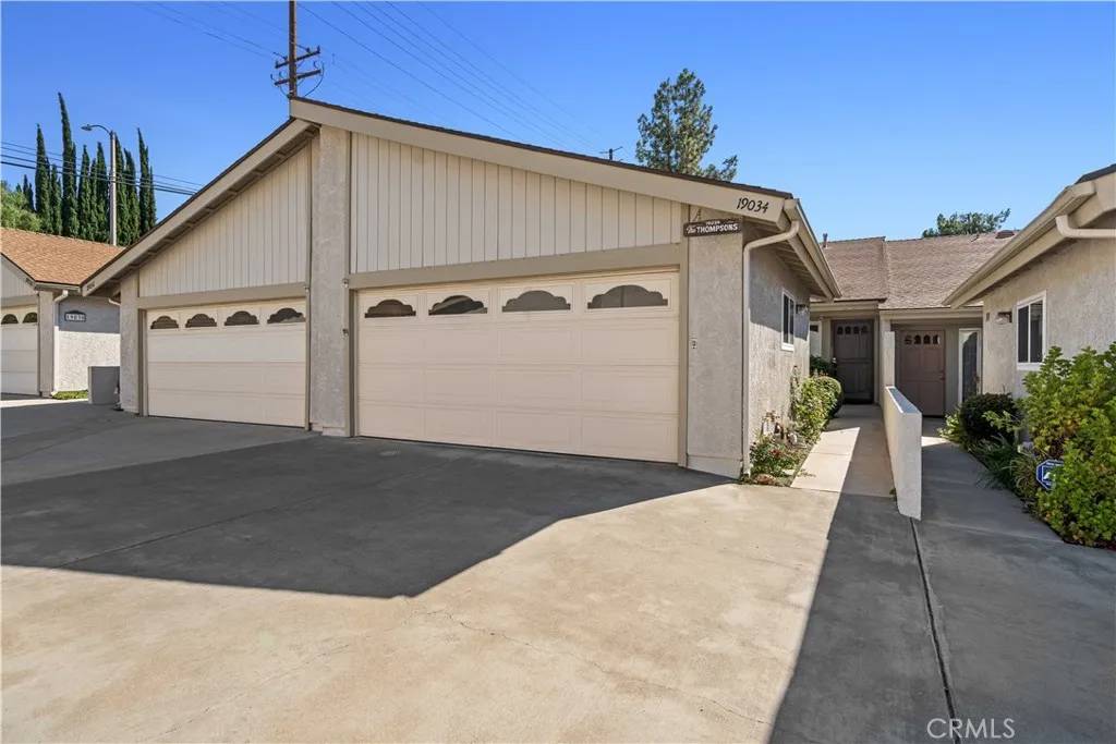 Newhall, CA 91321,19034 Avenue Of The Oaks