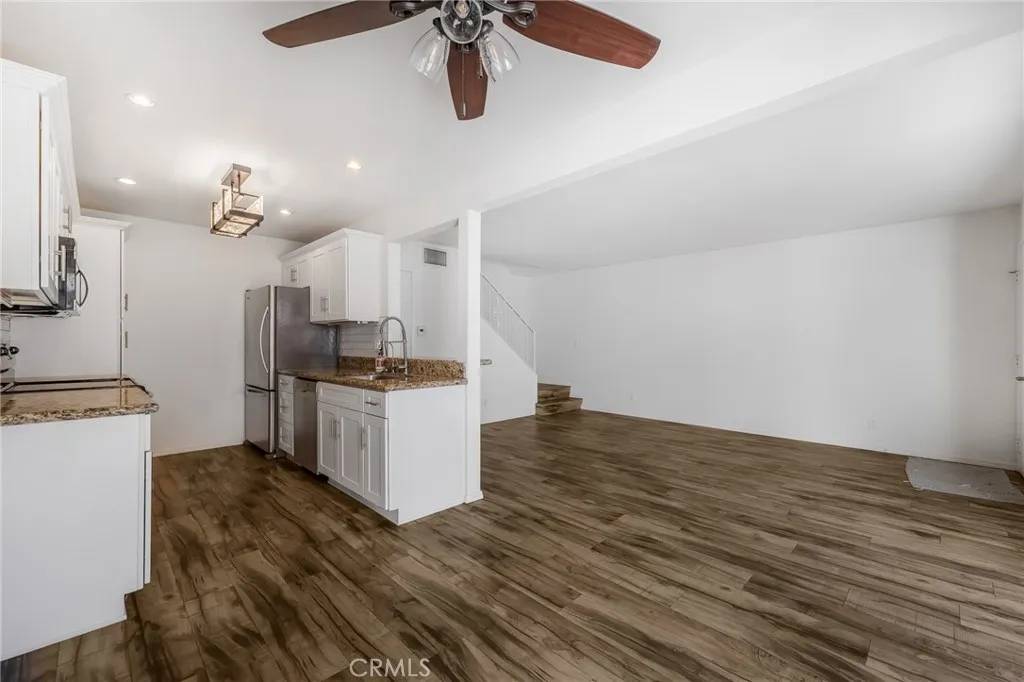 Westlake Village, CA 91361,2880 Instone Court