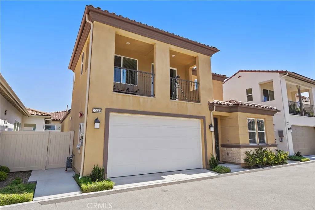 Saugus, CA 91350,20614 Galloway Drive