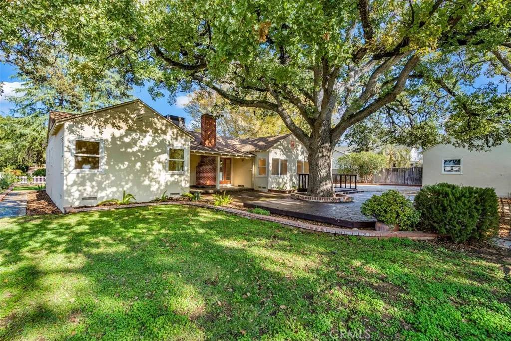 Newhall, CA 91321,24455 Arcadia Street