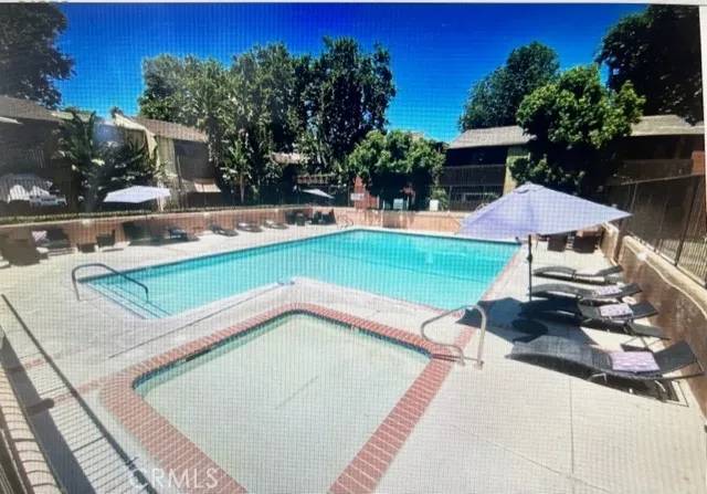 Tarzana, CA 91356,18350 Hatteras Street #176