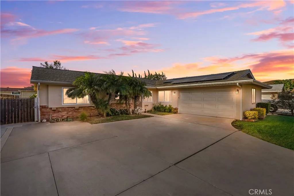 Simi Valley, CA 93063,2041 Belhaven Avenue