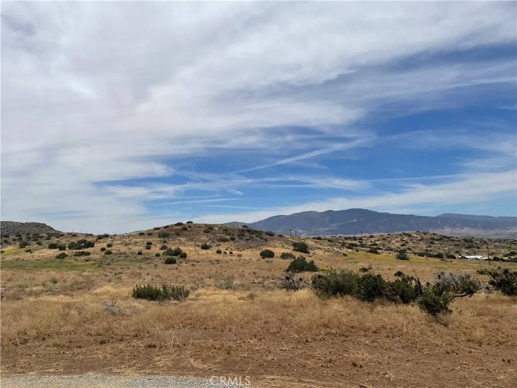 Tehachapi, CA 93561,0 Valley