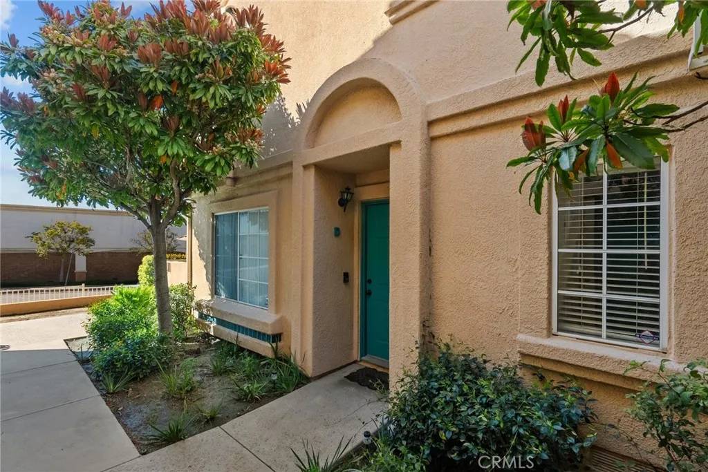Newhall, CA 91321,18706 Vista Del Canon #D
