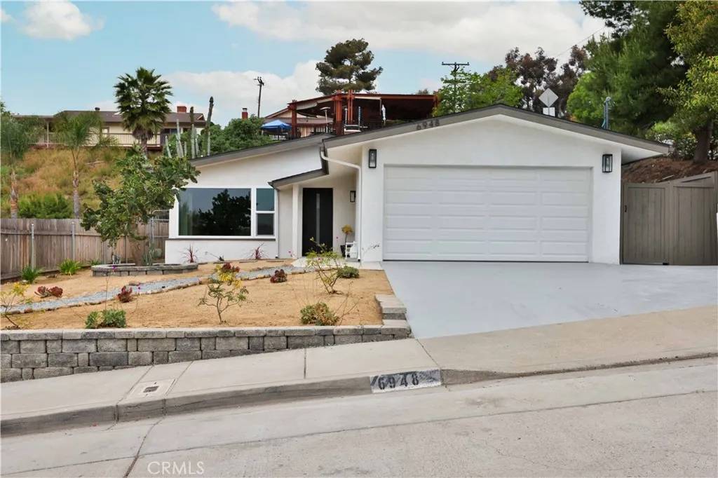 San Diego, CA 92120,6948 Airoso Avenue