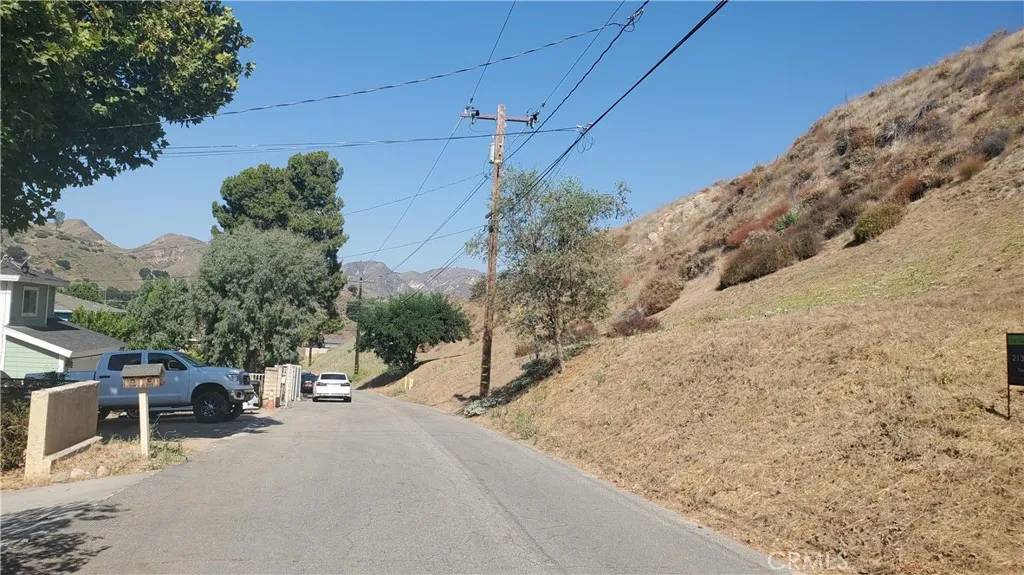 Val Verde, CA 91384,0 Silver St