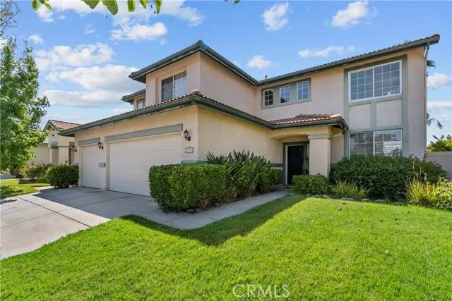 Saugus, CA 91350,22703 Flower Fields Avenue