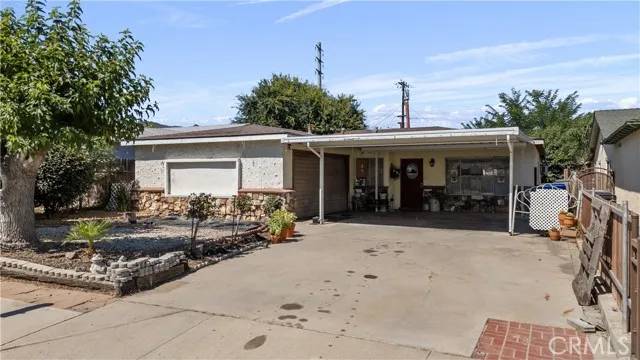 Newhall, CA 91321,25109 Fourl Road