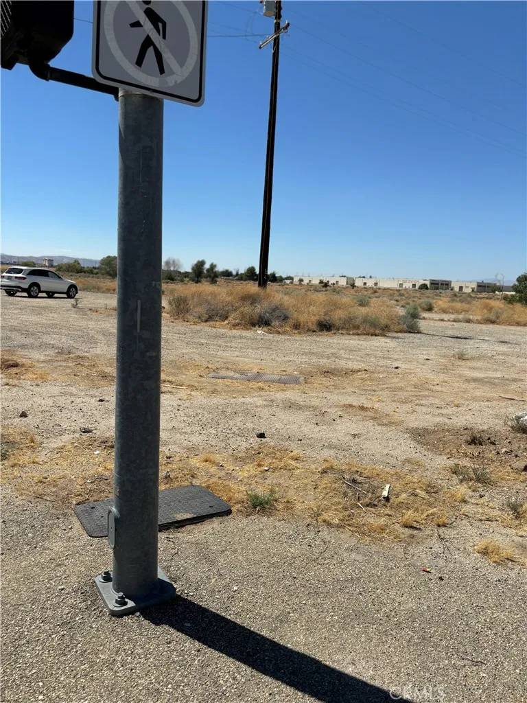 Palmdale, CA 93550,39227 Sierra Highway