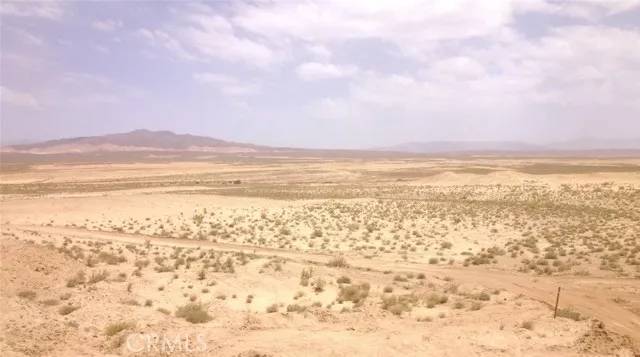 Palmdale, CA 93591,0 E Avenue N-8