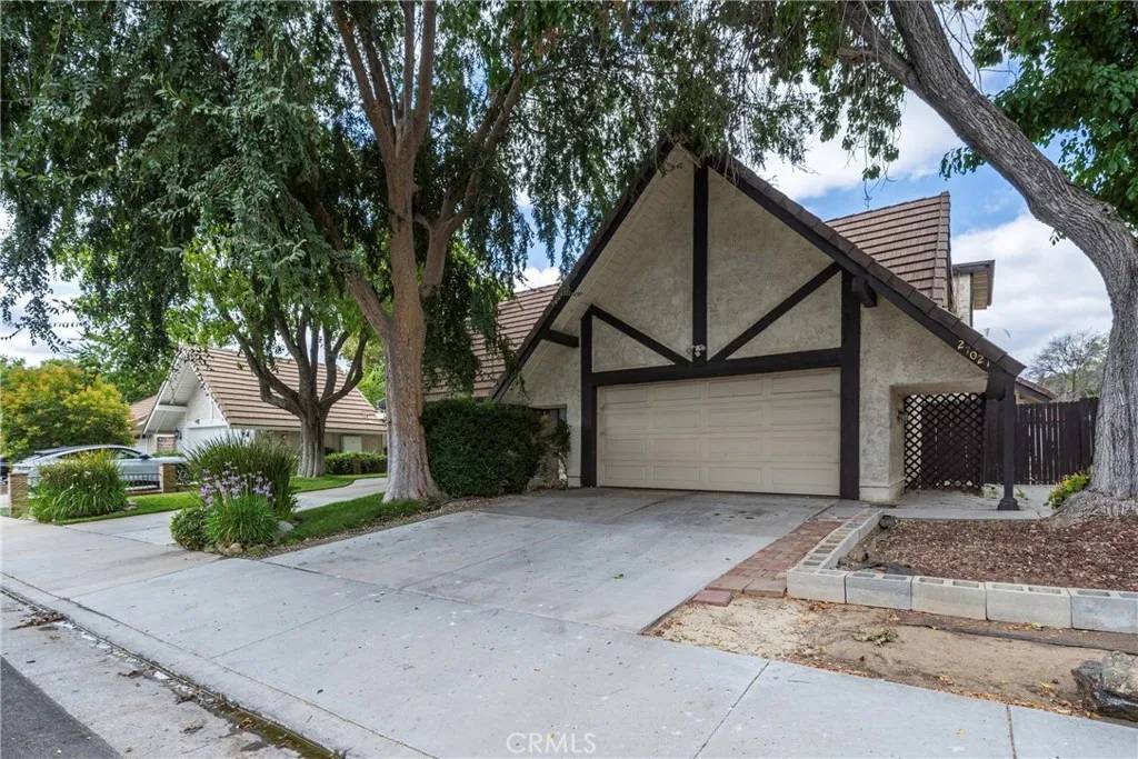 Valencia, CA 91354,27021 Rio Bosque Drive