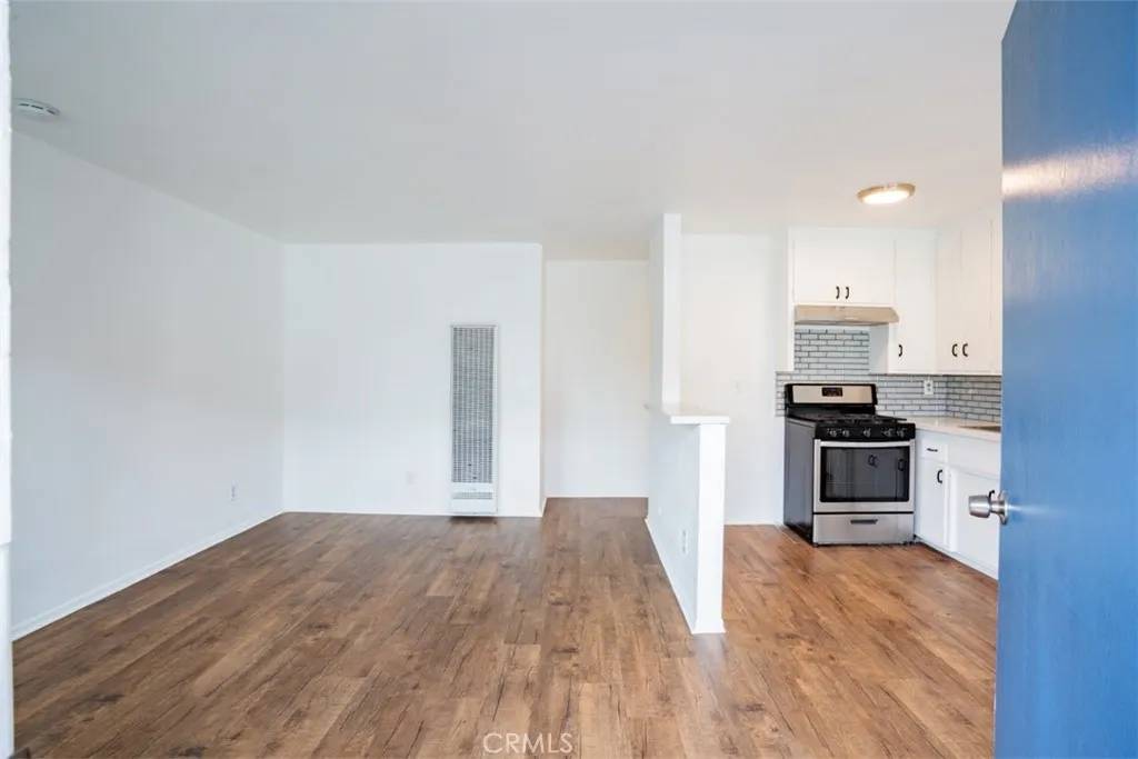 Wilmington, CA 90744,823 N Lagoon Avenue
