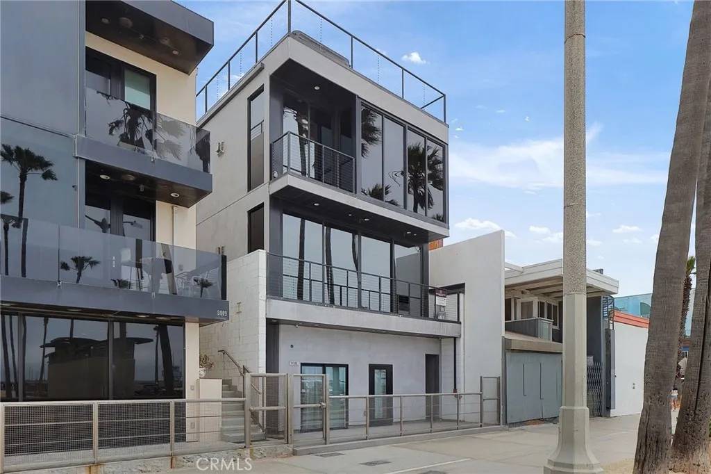 Venice, CA 90291,3011 Ocean Front Walk
