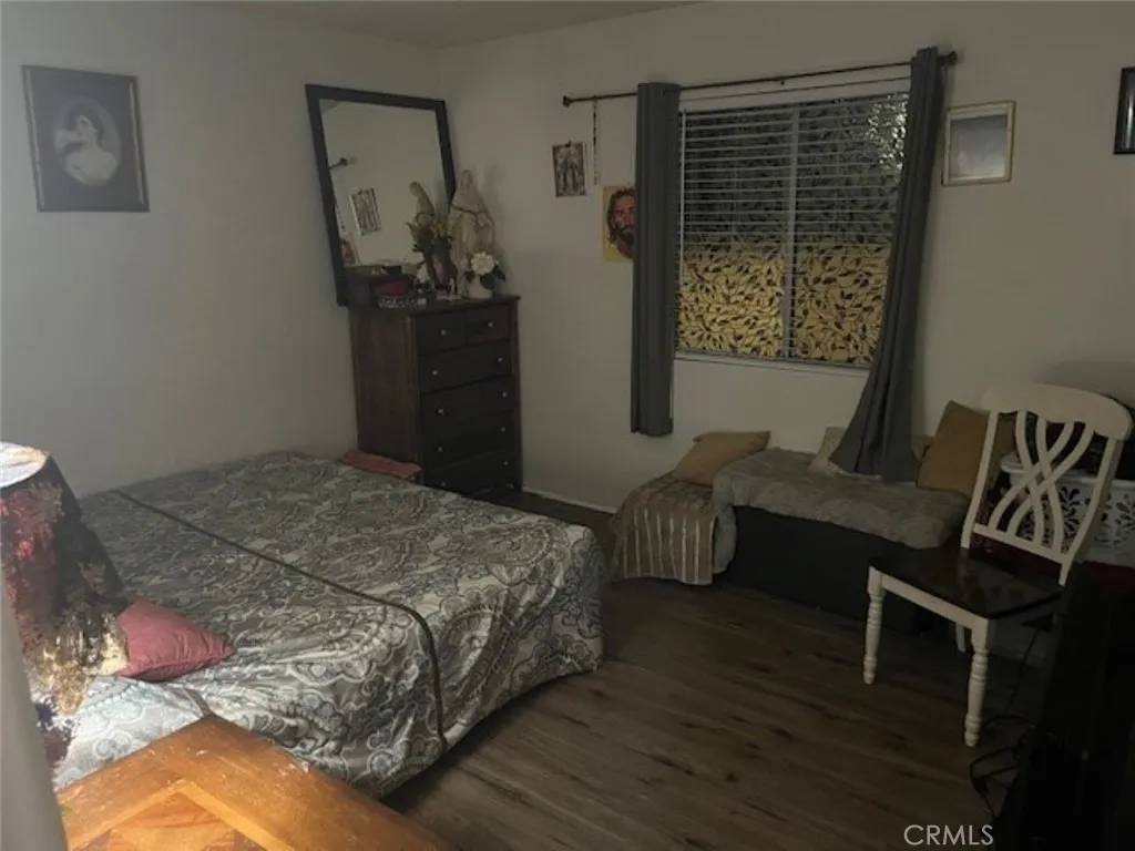 Tarzana, CA 91356,18307 BURBANK Boulevard #41