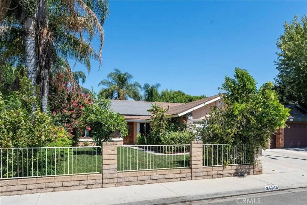 Newhall, CA 91321,24345 Cheryl Kelton Place