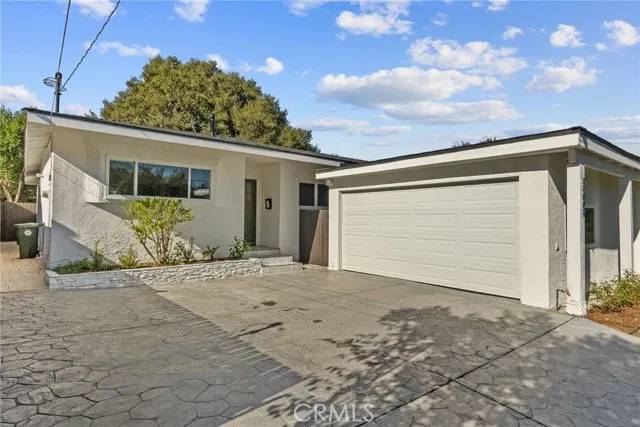Newhall, CA 91321,25007 Wheeler Road