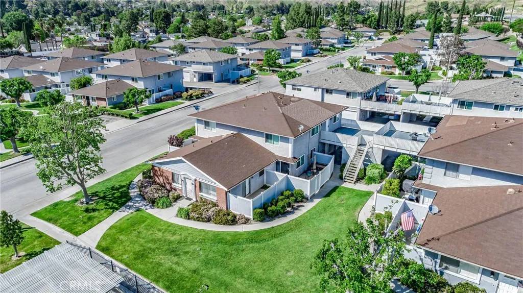 Saugus, CA 91350,28036 Robin Avenue