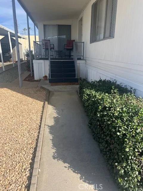 Canoga Park, CA 91304,8811 Canoga #208
