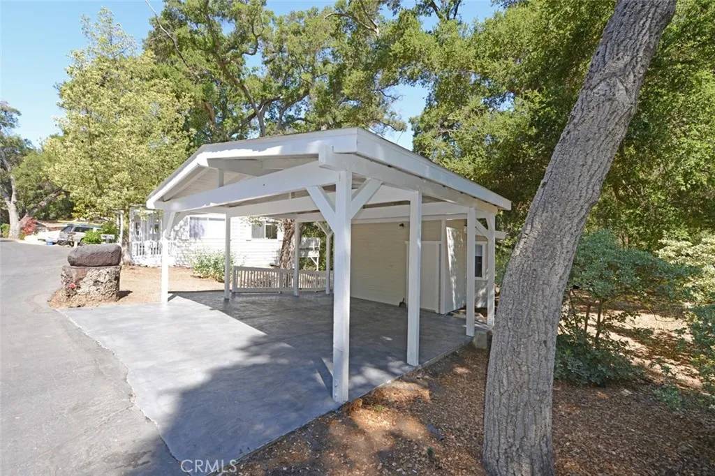 Westlake Village, CA 91361,84 Sherwood Drive