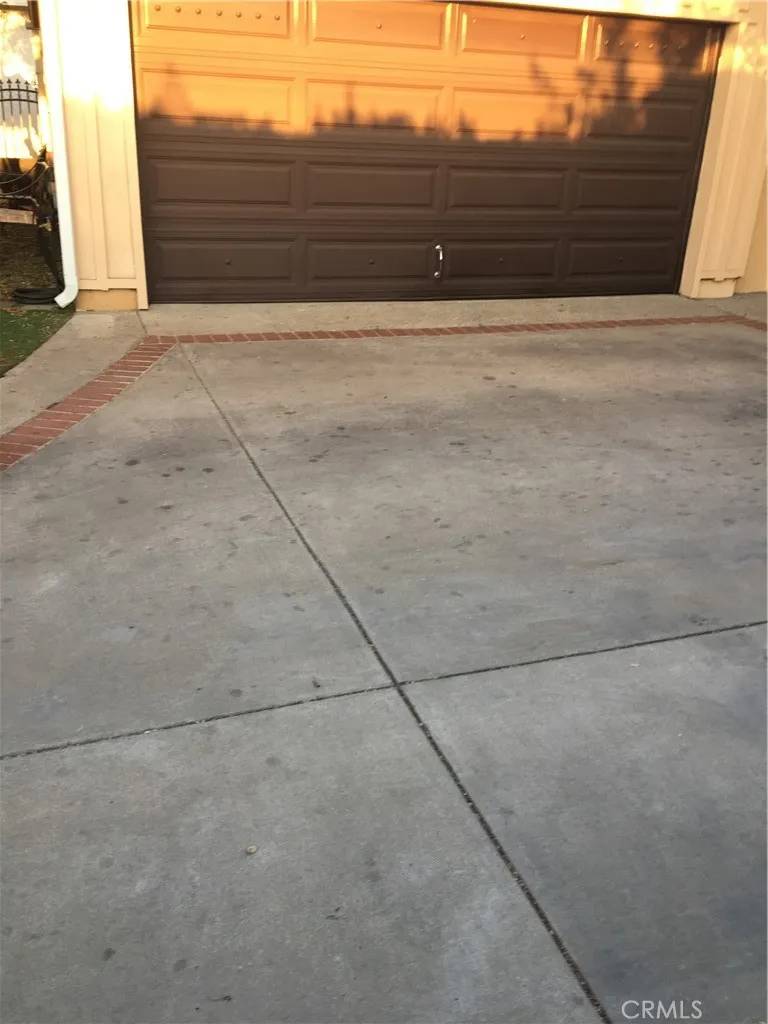 Arleta, CA 91331,13748 Sunburst Street