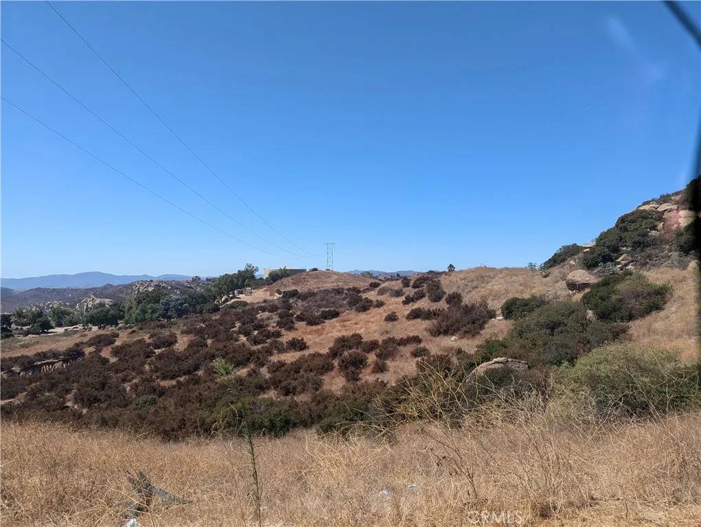 West Hills, CA 91304,40 NORTH AMERICAN CUT OFF
