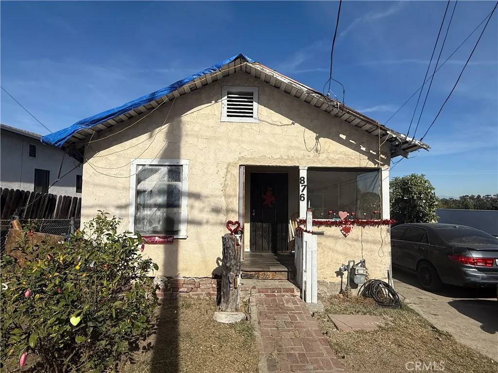 San Pedro, CA 90731,876 W Oliver Street