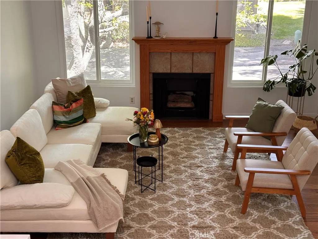 Newhall, CA 91321,26146 Rainbow Glen Drive